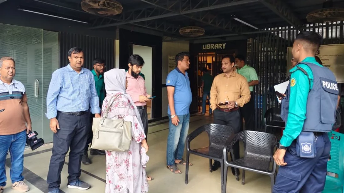 গুলশানে রাজউকের মোবাইল কোর্ট: একাধিক স্থাপনা সিলগালা